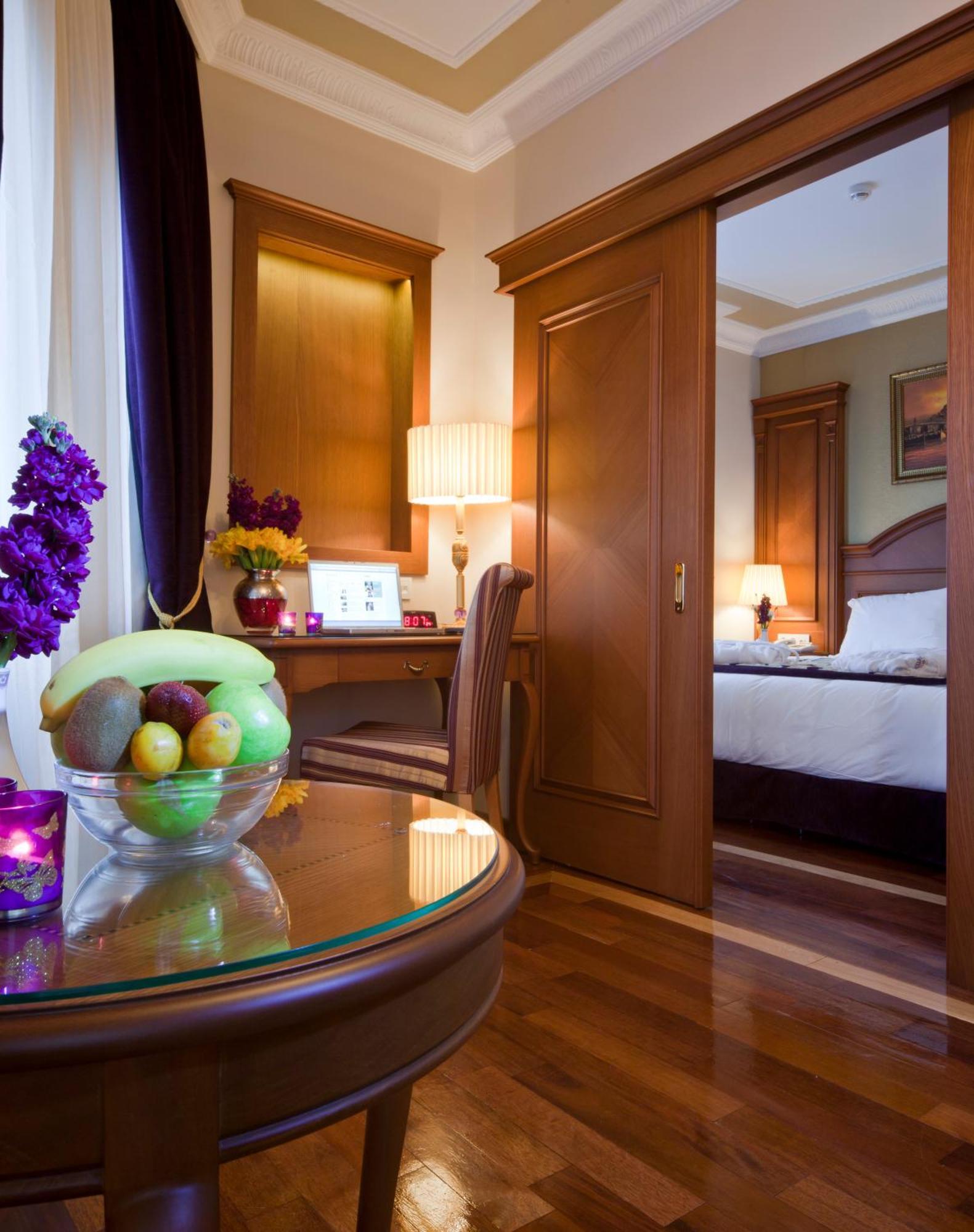 Glk Premier Acropol & Otel